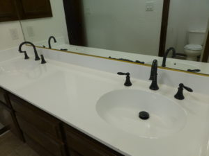 BDR2 DOUBLE SINK & COUNTER & TOILET