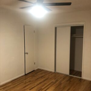 Flores #3 2 closet master bedroom