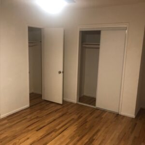 Flores master bed 2 closet angle