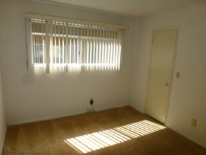 11924 COURTLEIGH DR RM 9 BEDRM (800x600)