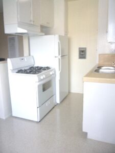 12766 MATTESON AVE. RM 9 KITCHEN.JPG
